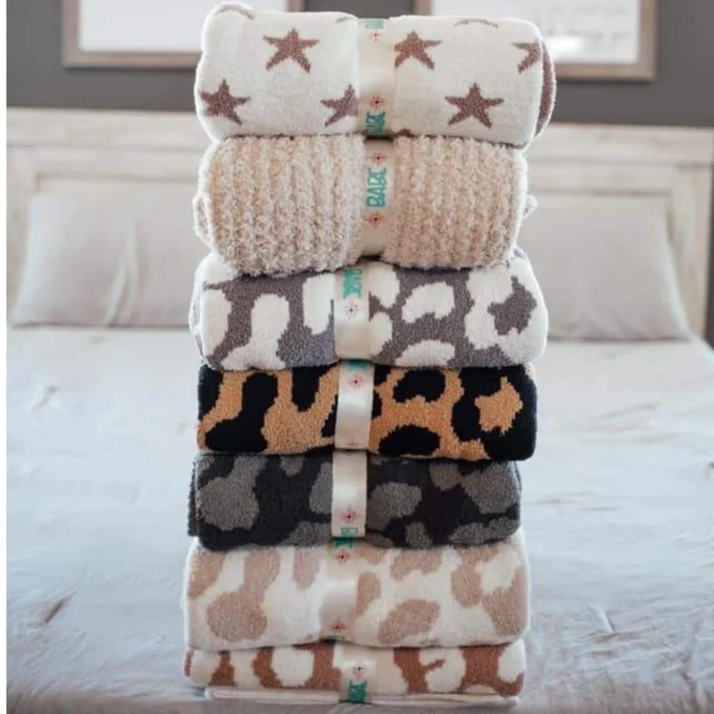 The Luxe Blanket-gray leopard